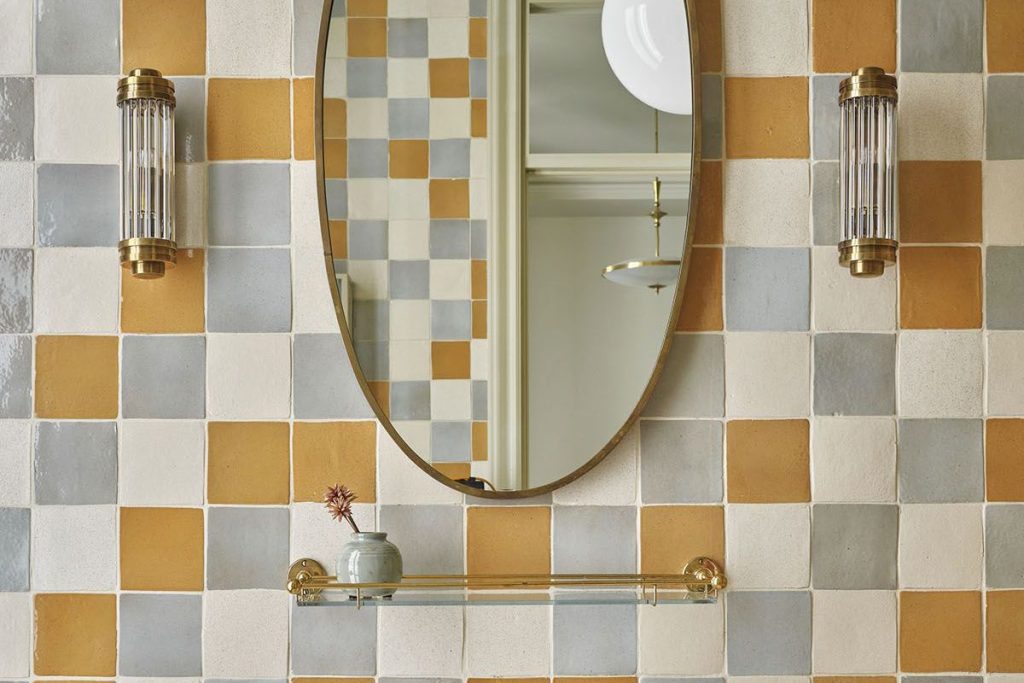 Common Mistakes to Avoid When Upgrading a Small Bathroom
