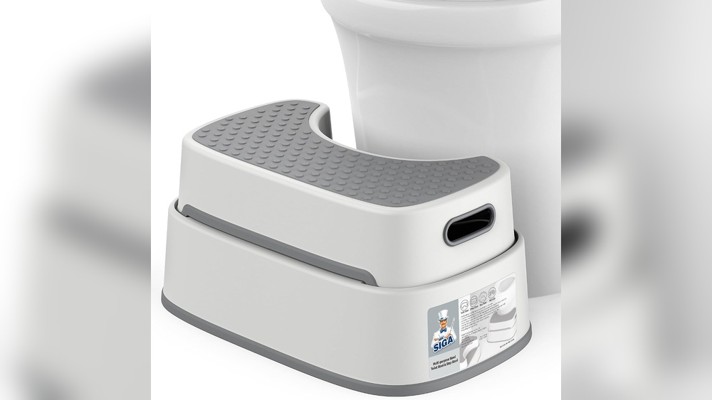 Best Toilet for Large Stools